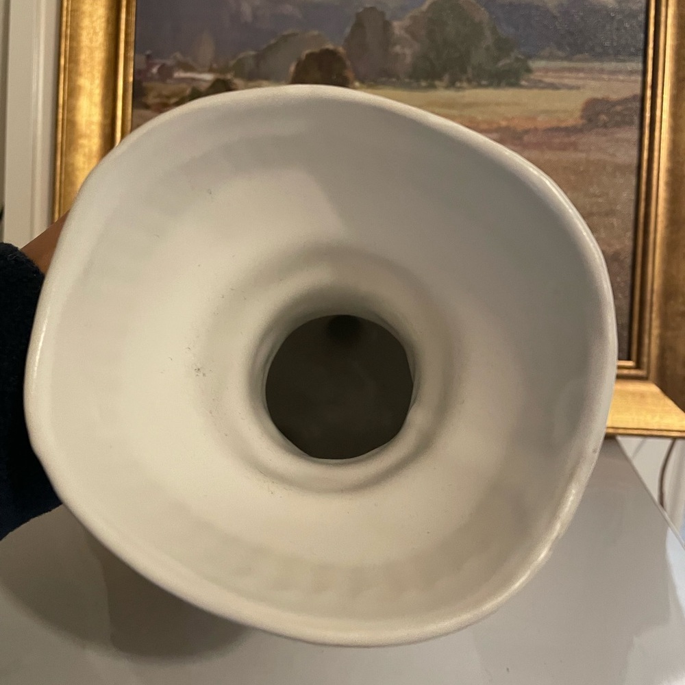 Vase - Picture 3 of 4